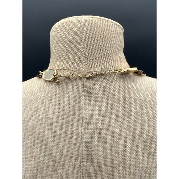 Ann Taylor Vintage Gold-Tone Necklace With Geometric Links & Lobster Clasp - Picture 2 of 6